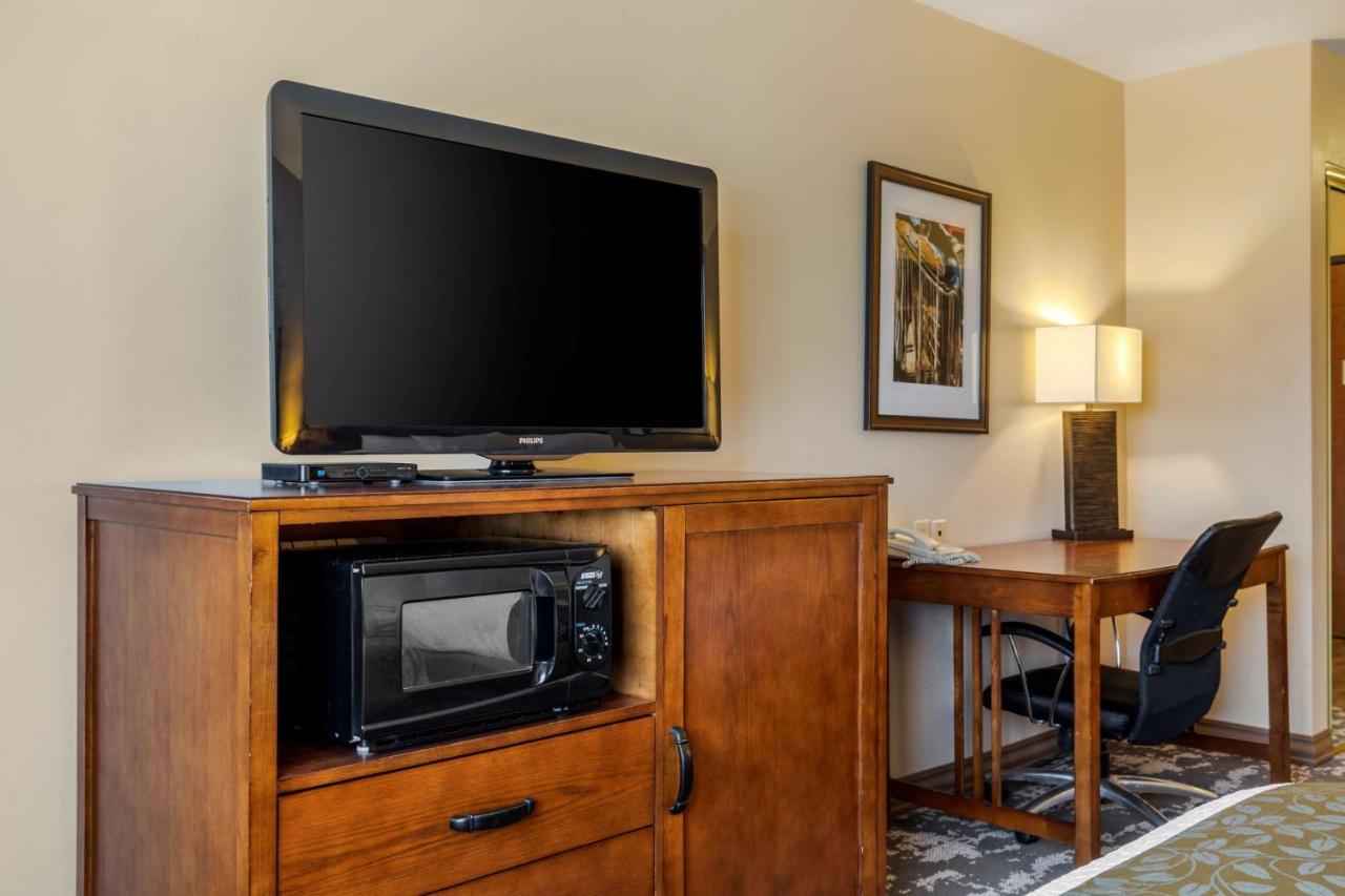 Best Western Plus Red River Inn Clarendon Ngoại thất bức ảnh
