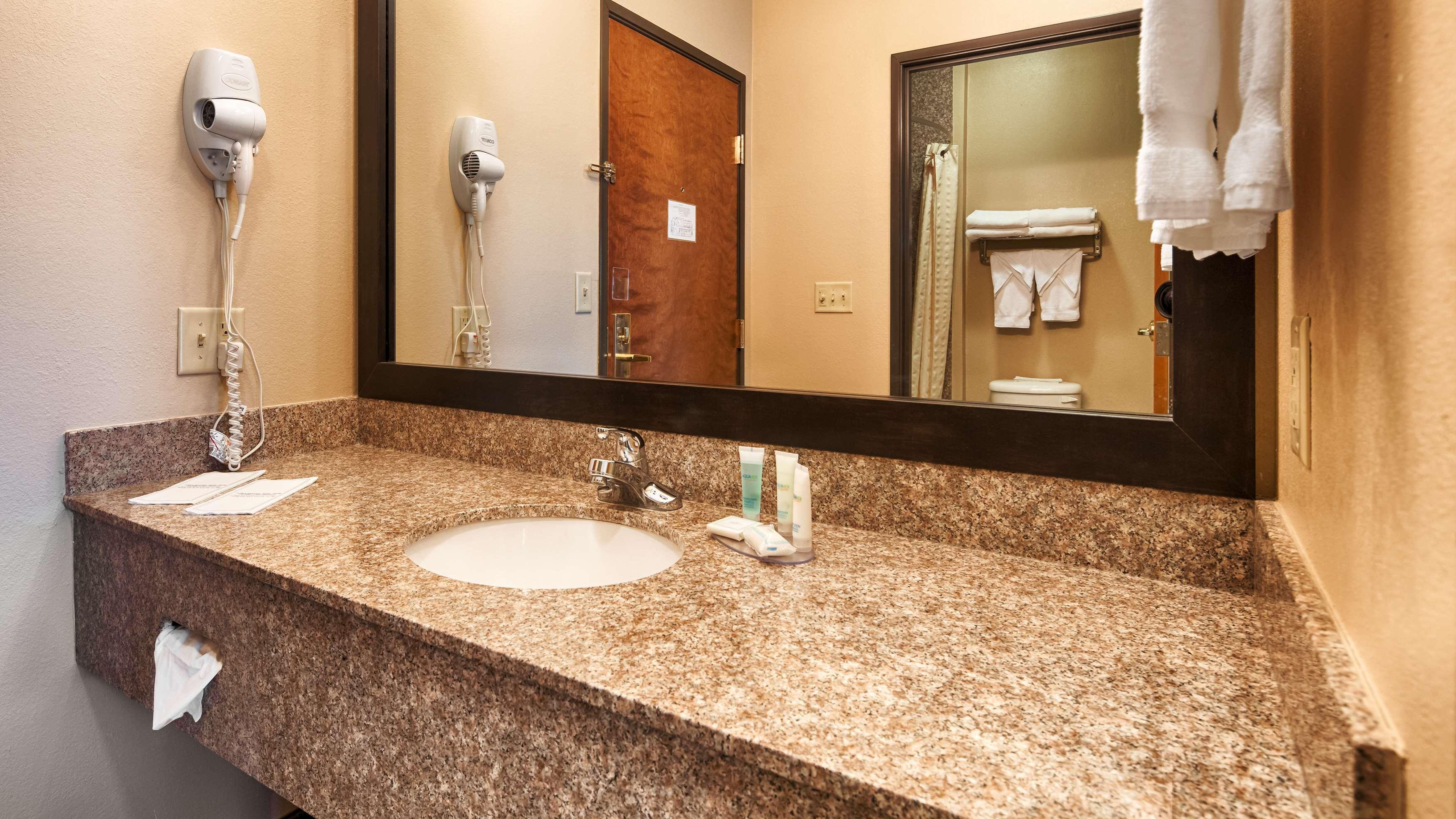 Best Western Plus Red River Inn Clarendon Ngoại thất bức ảnh